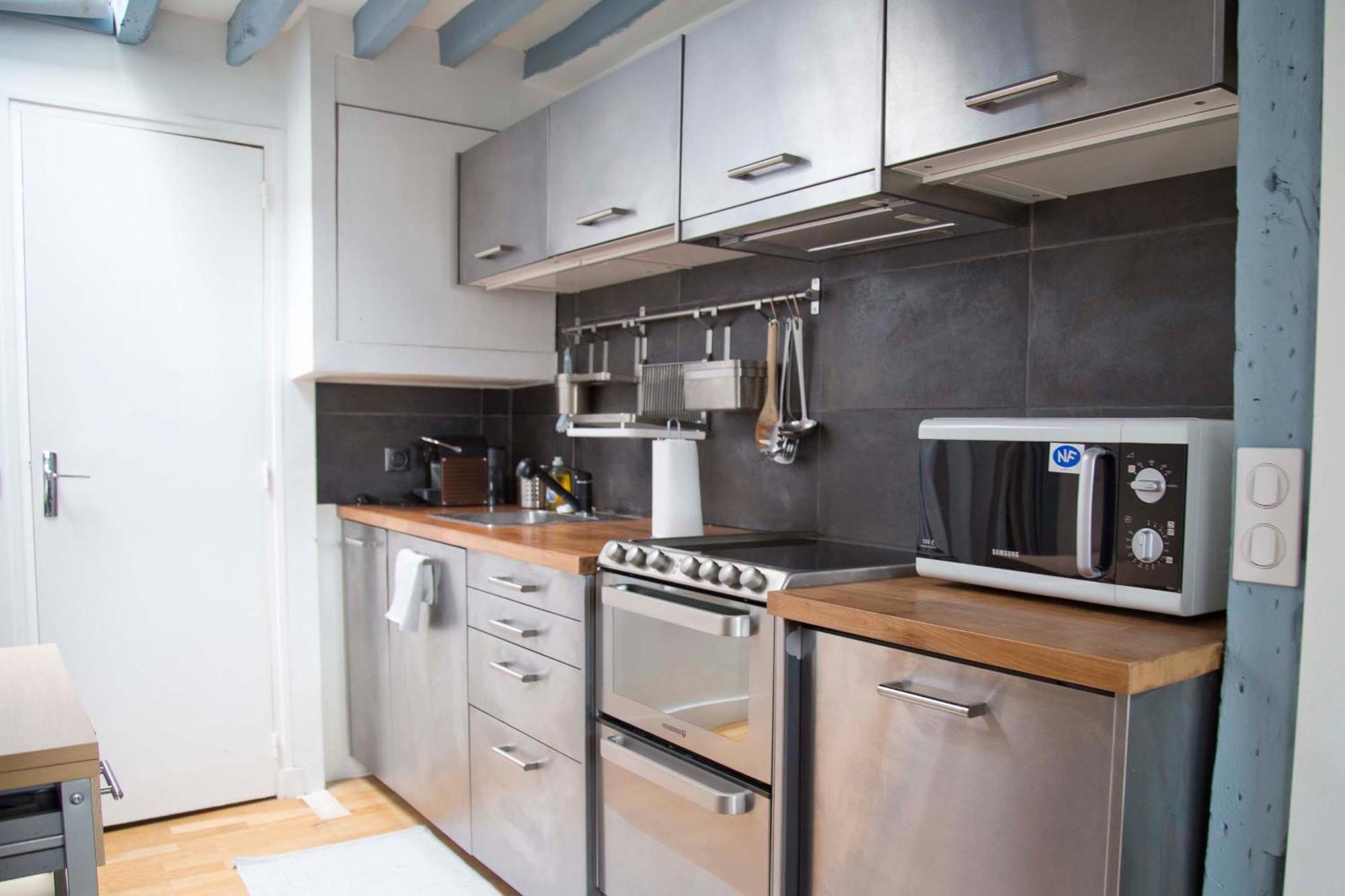 Apartment Tour Eiffel View, Floor Marais Vosges Paris