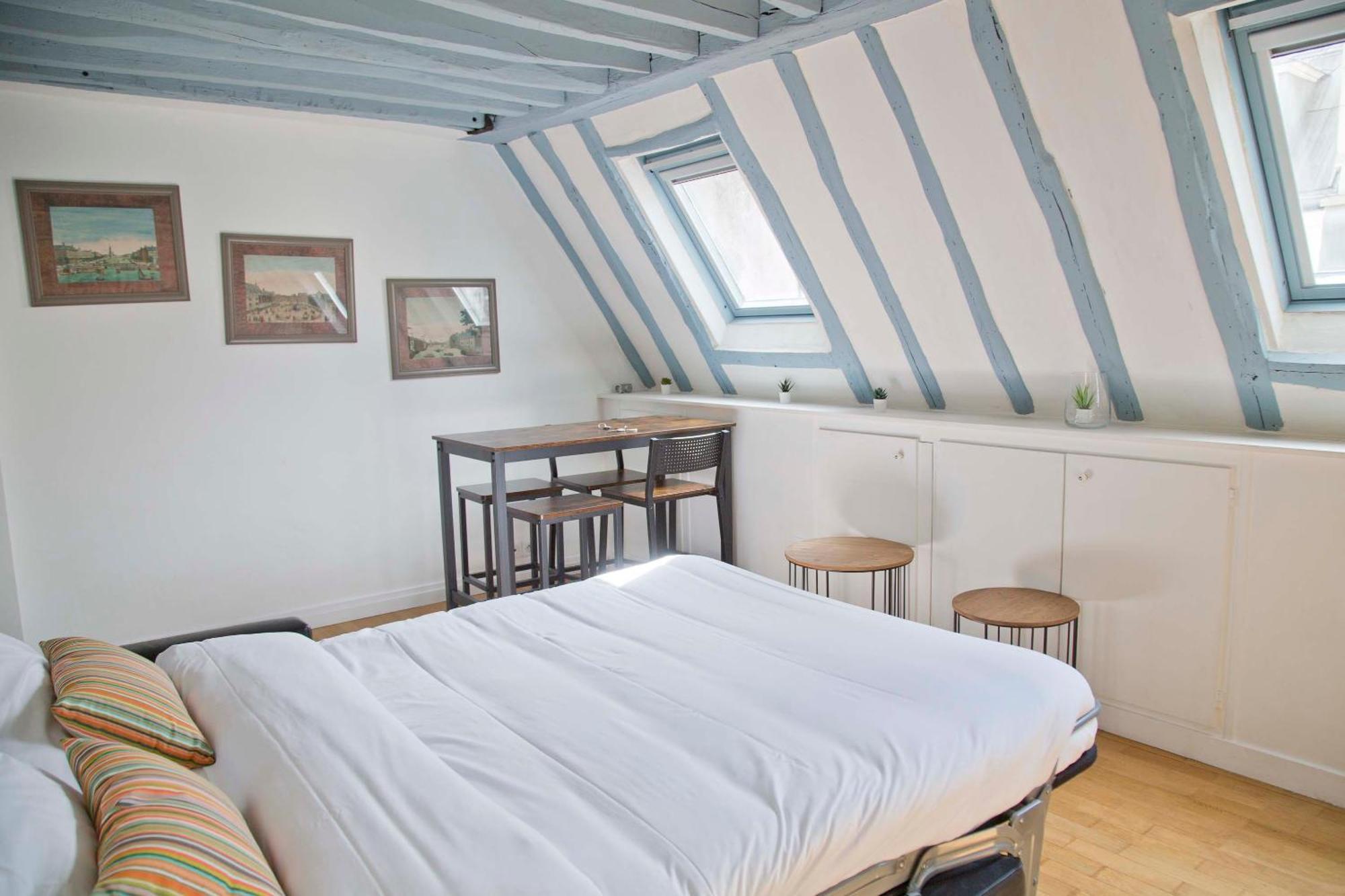 Tour Eiffel View, Floor Marais Vosges * Paris