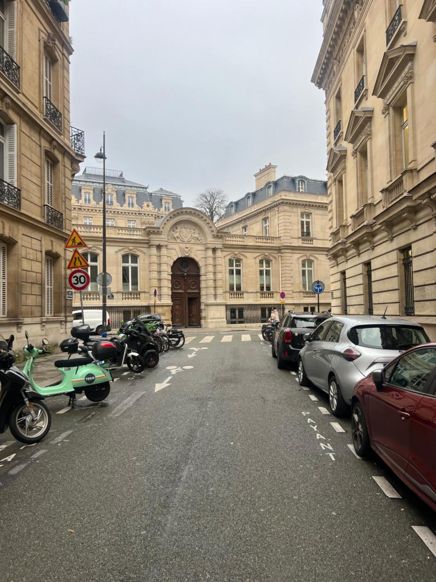 Appartement Magnifique Au Coeur Du 8e Paris