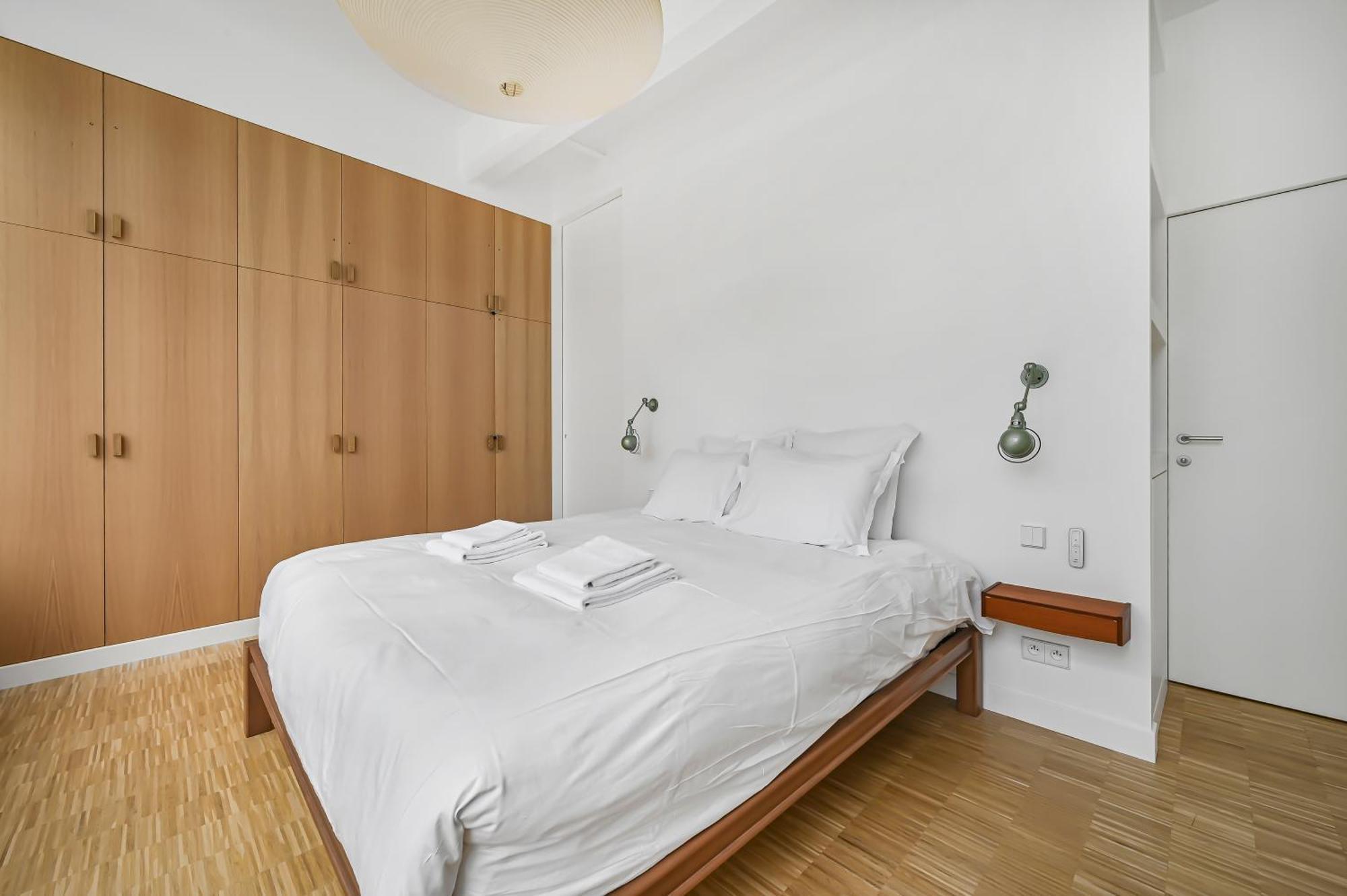 145 Sq Meter Loft With Ac Apartment Paris