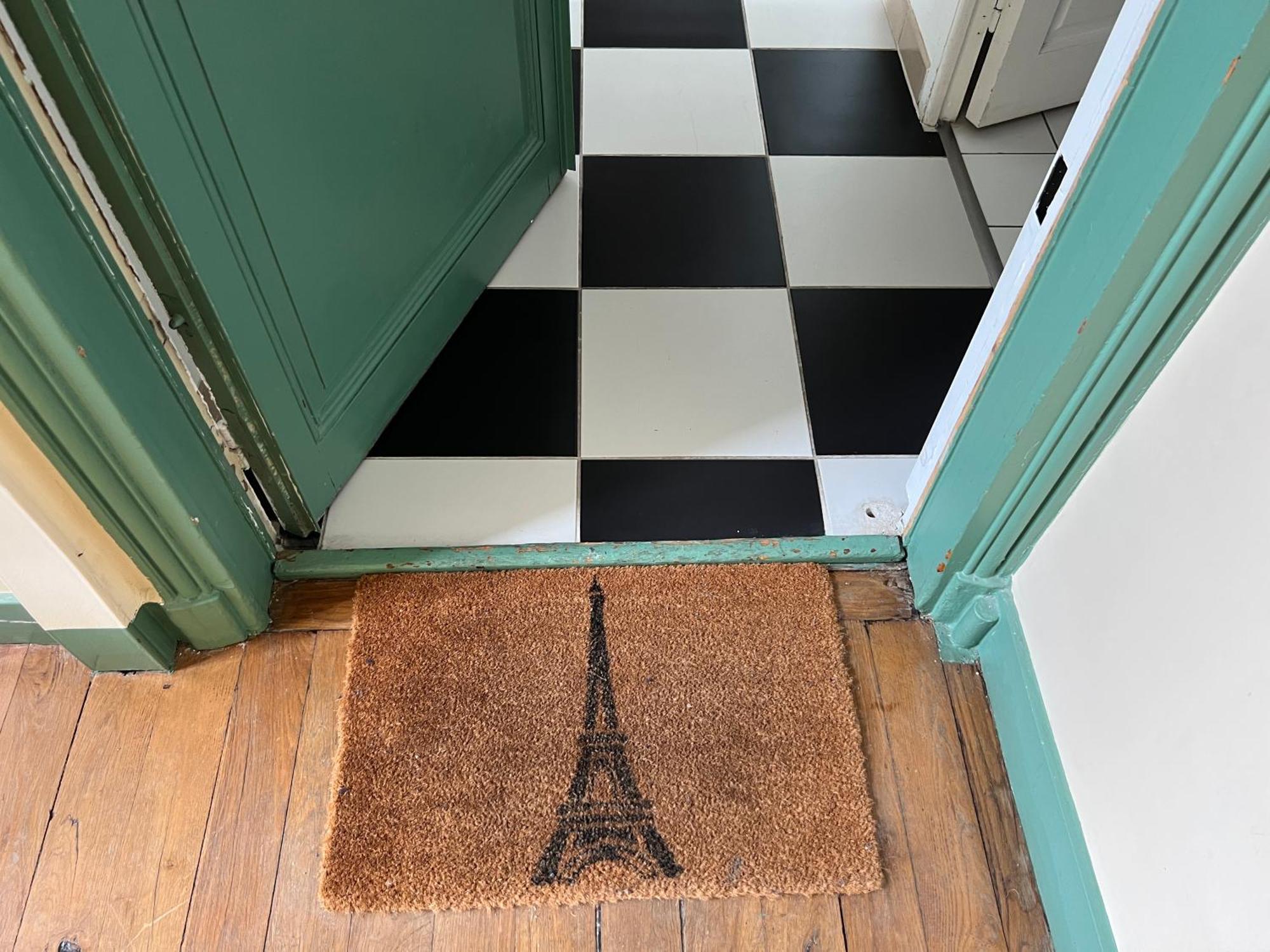 Peace Heaven Triangle Dor Paris