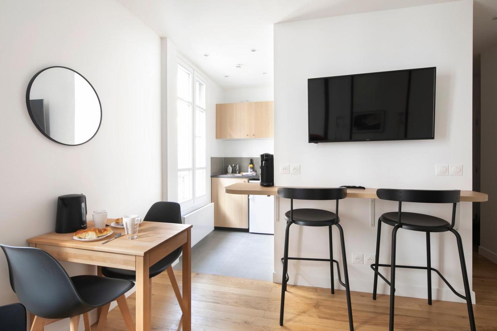 Guestready - Cozy Parisian Escape For 2 * Paris