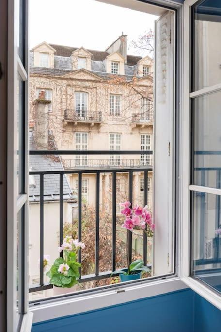 Apartment Marais Place Des Vosges Peaceful Air-conditioned *