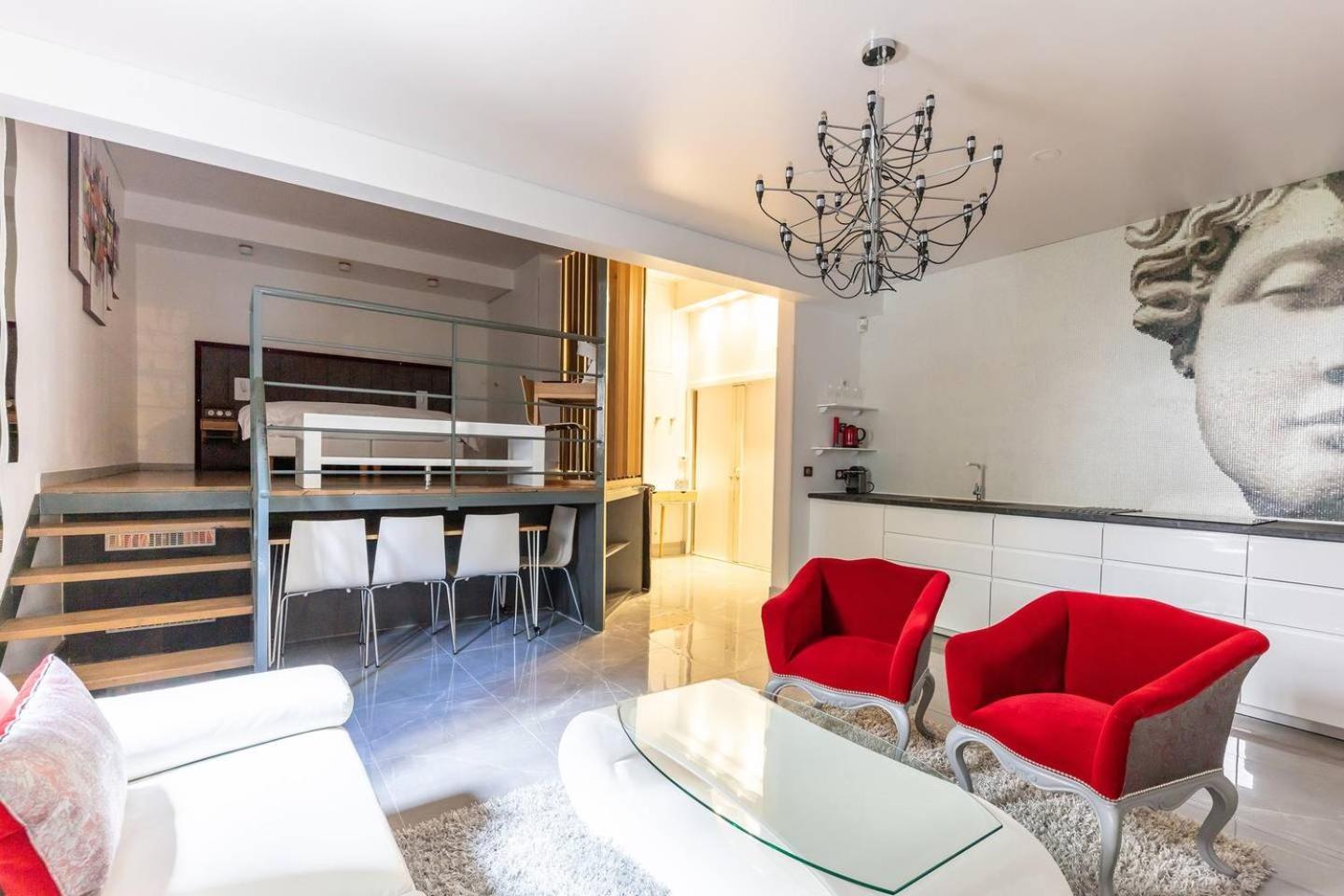 In Marais Elegant Flat In Old