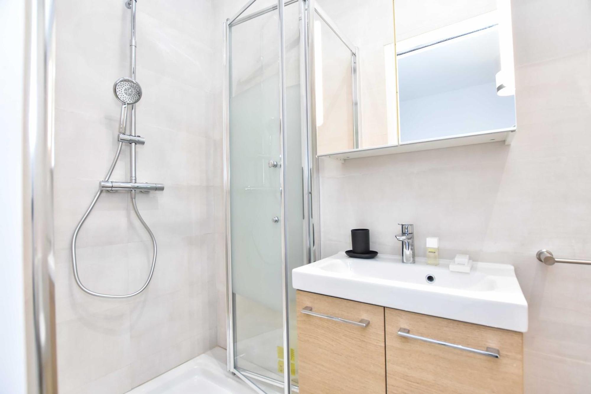 Cmg-voltaire/ Bastille - G Appartement Paris