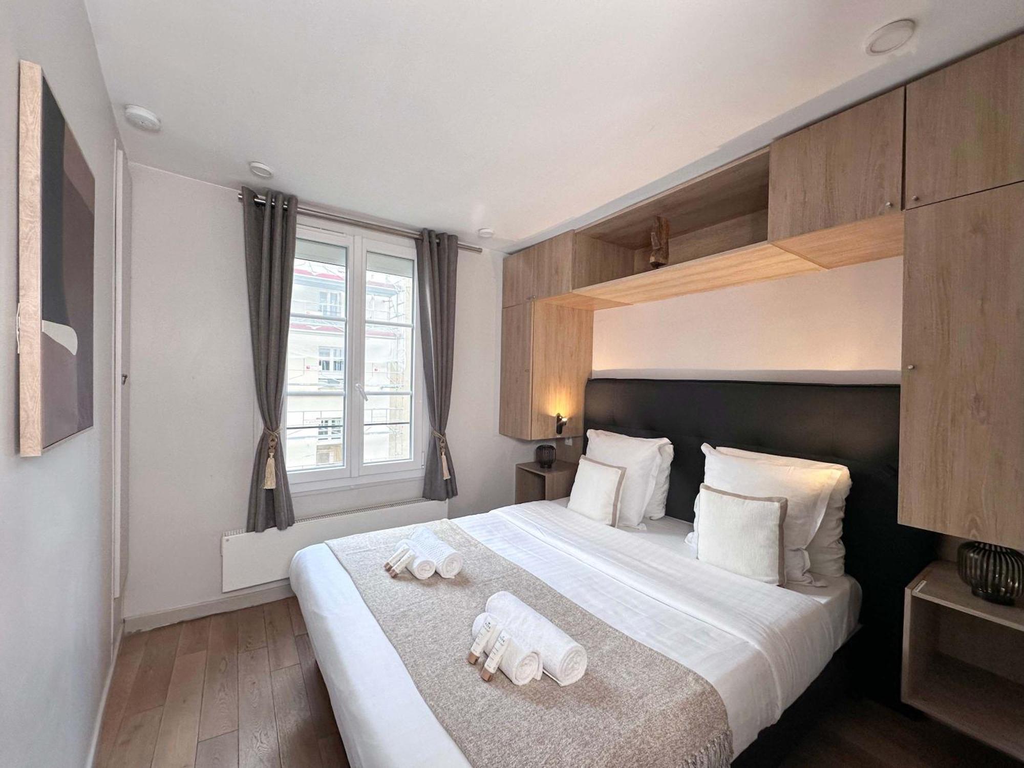 Unique Flat Near Opera