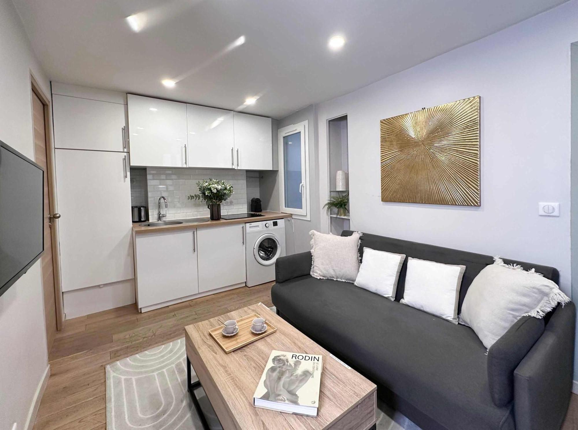 Unique Flat Near Opera * Paris