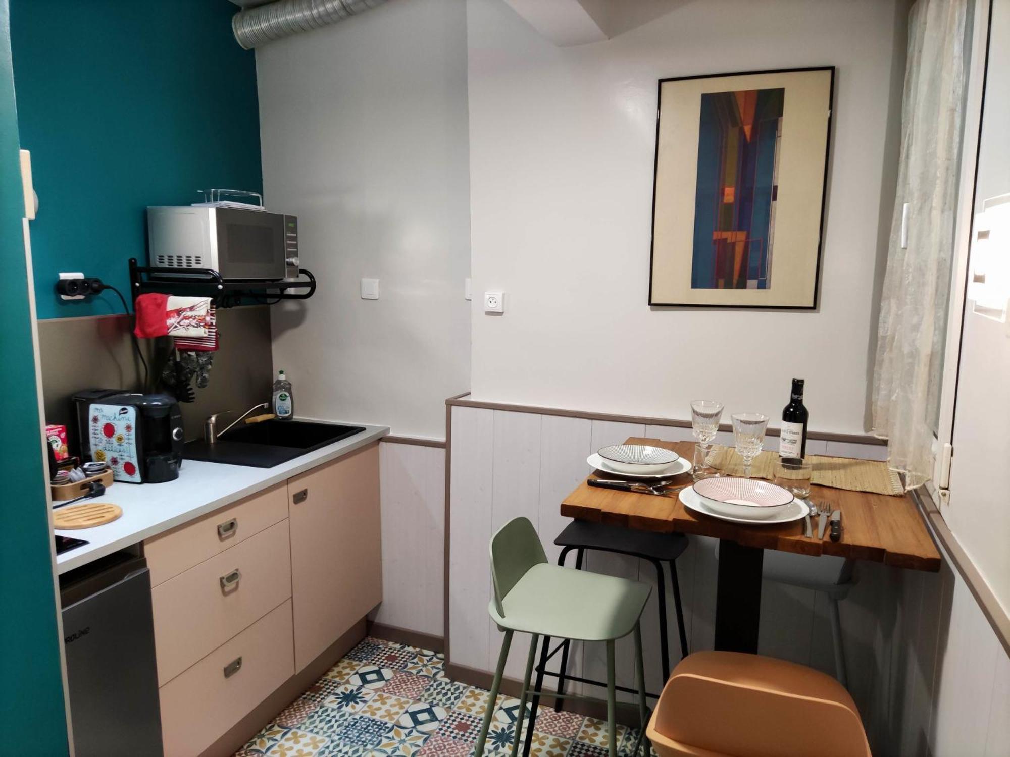 Confortable Pres Des Transports Apartamento *