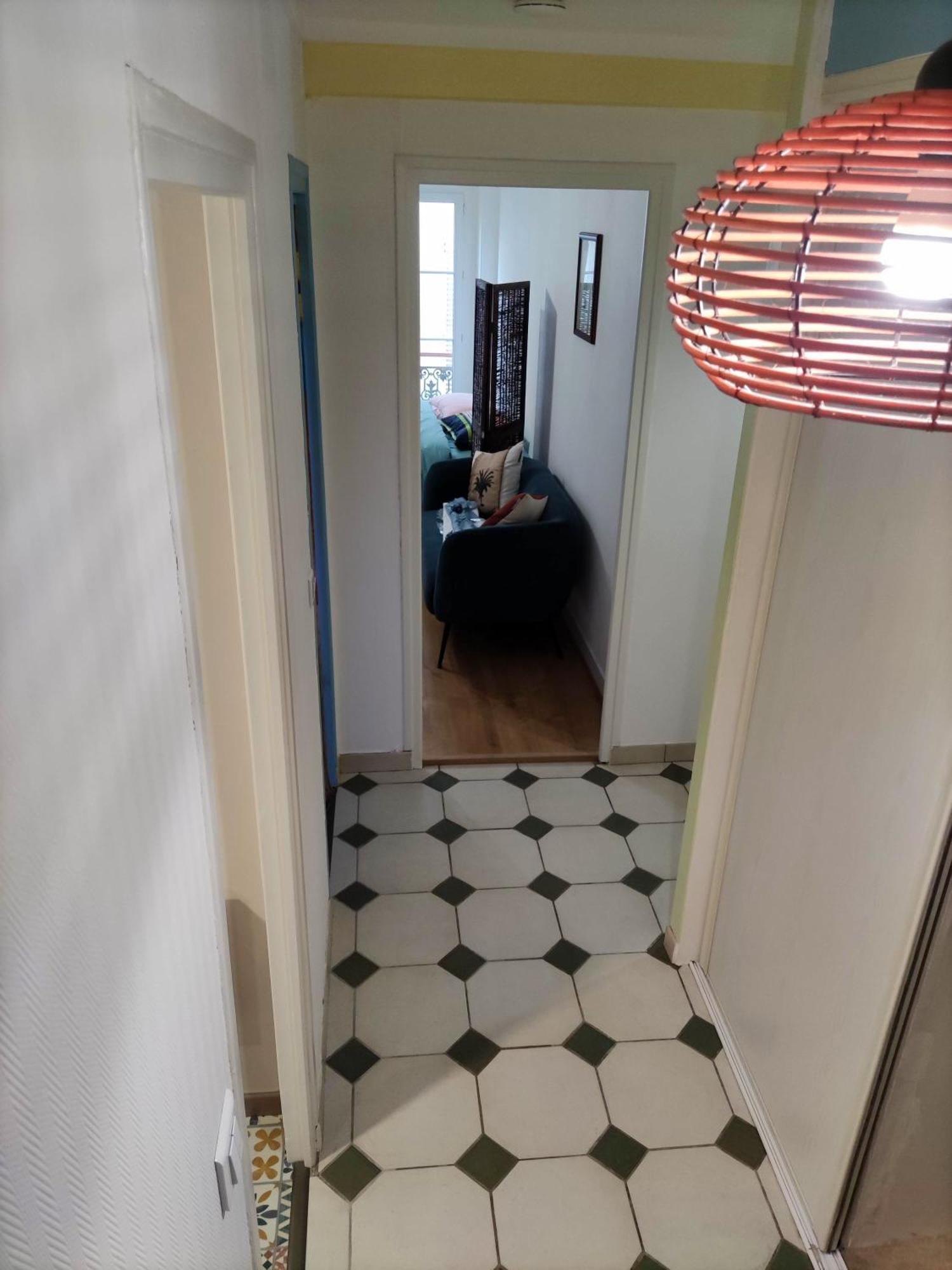 Confortable Pres Des Transports Apartamento Paris