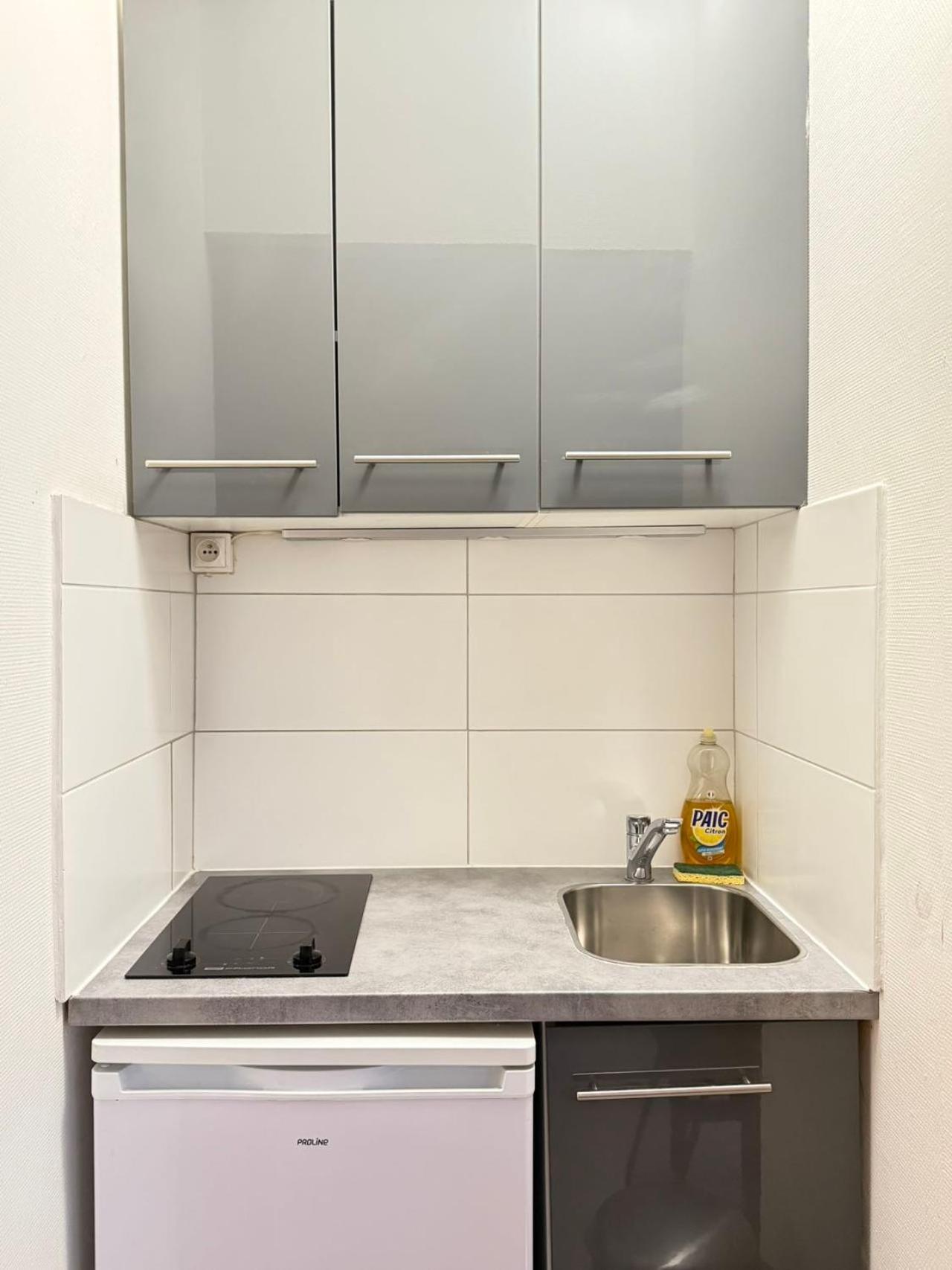 Charming With Private Garden In Cadix Appartement