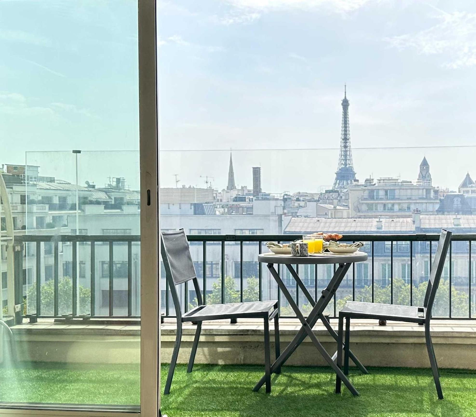 Unique Panoramic Flat Champs-elysees Apartment Paris