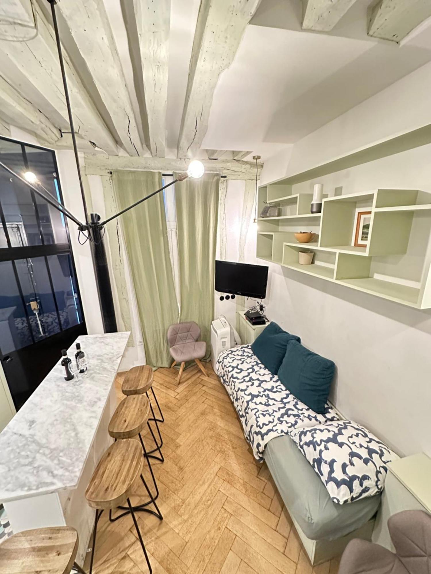 Cosy Flat In Marais