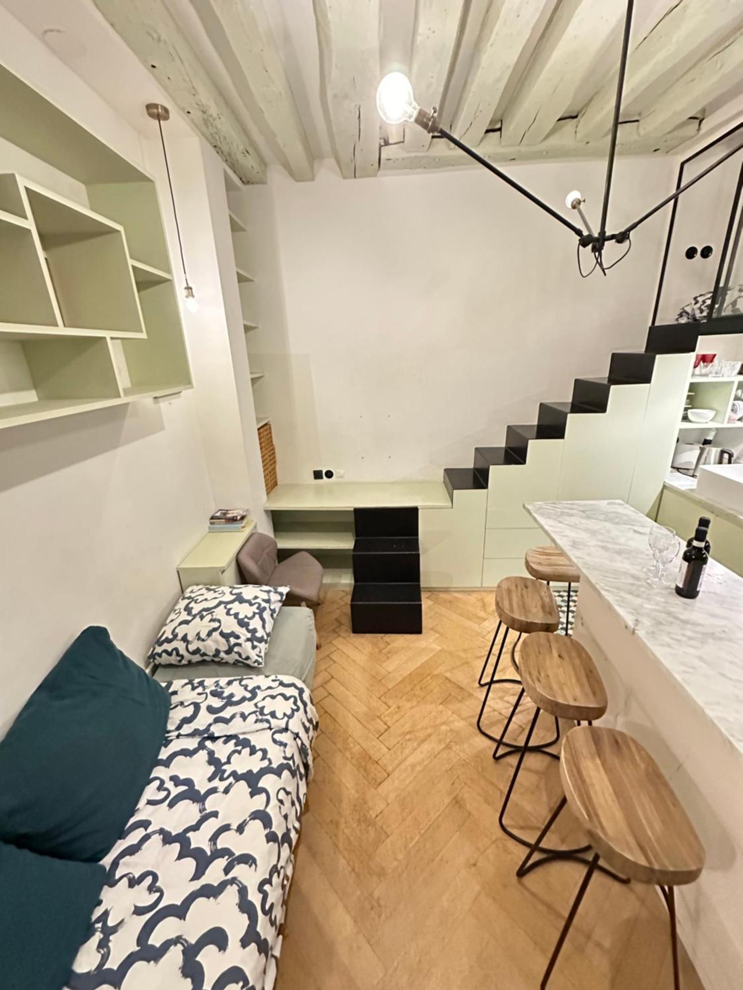 Cosy Flat In Marais Apartment