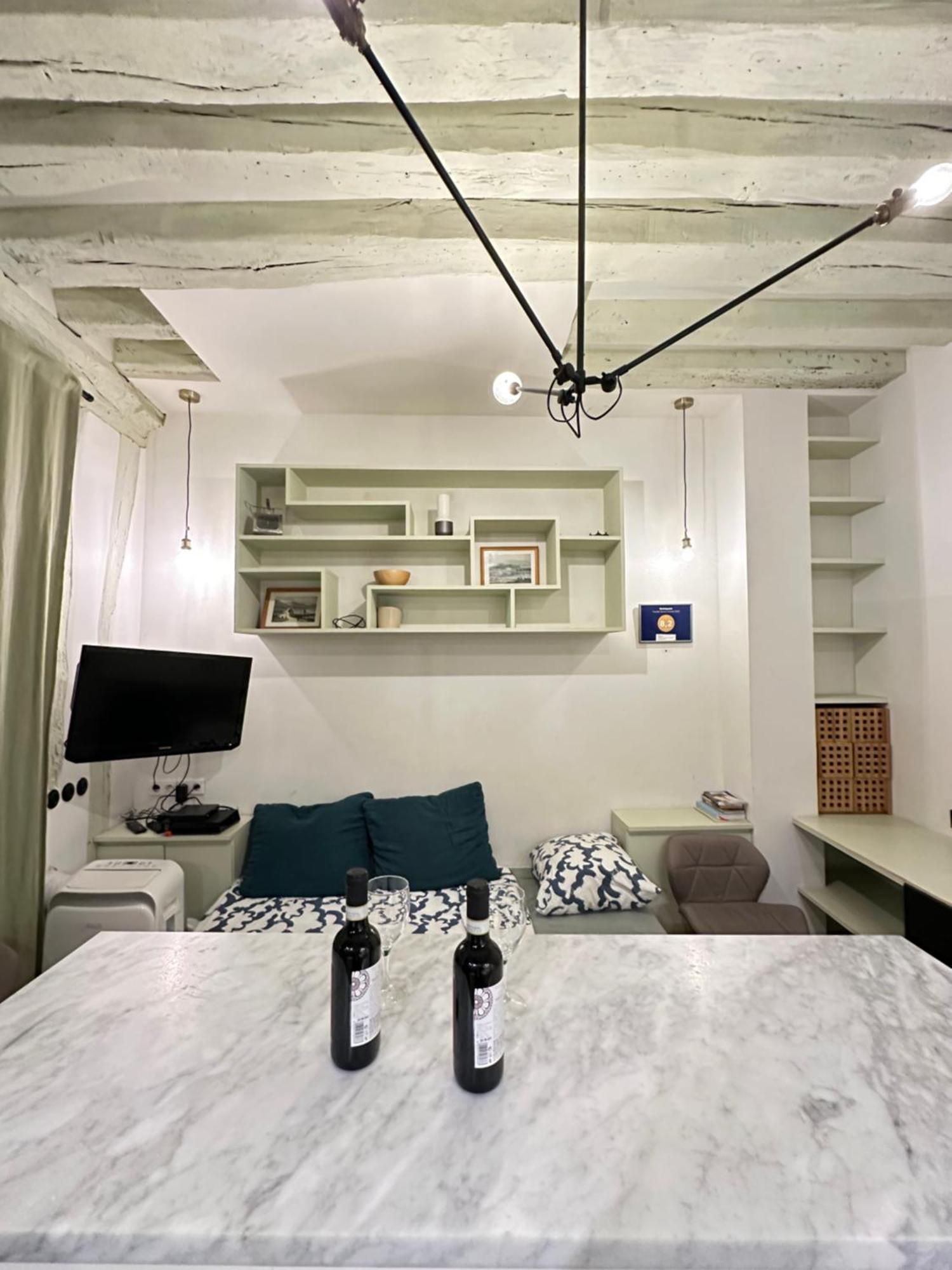 Cosy Flat In Marais Apartment Paris