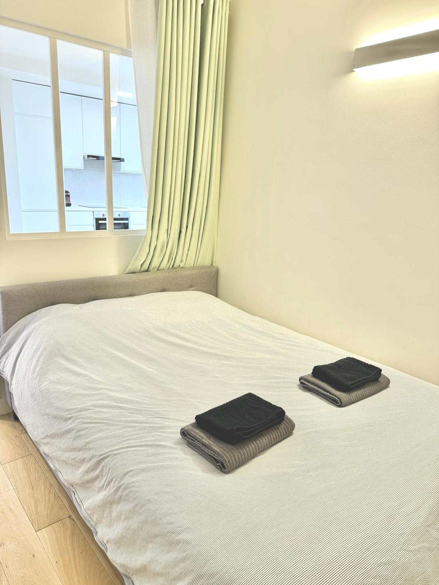 Modern Parisian Flat Quartier Asiatique Choisy Appartement Paris