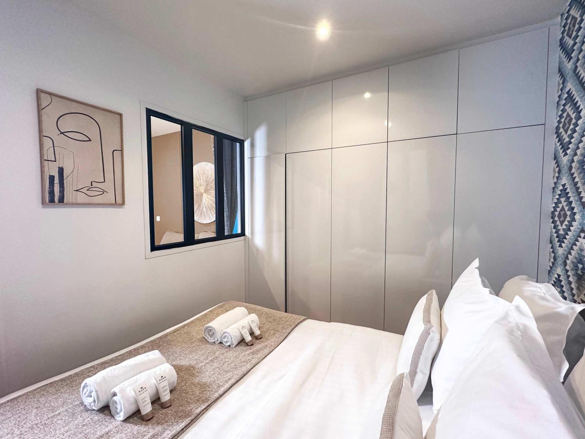 Apartment Welcoming Near The Louvre Paris