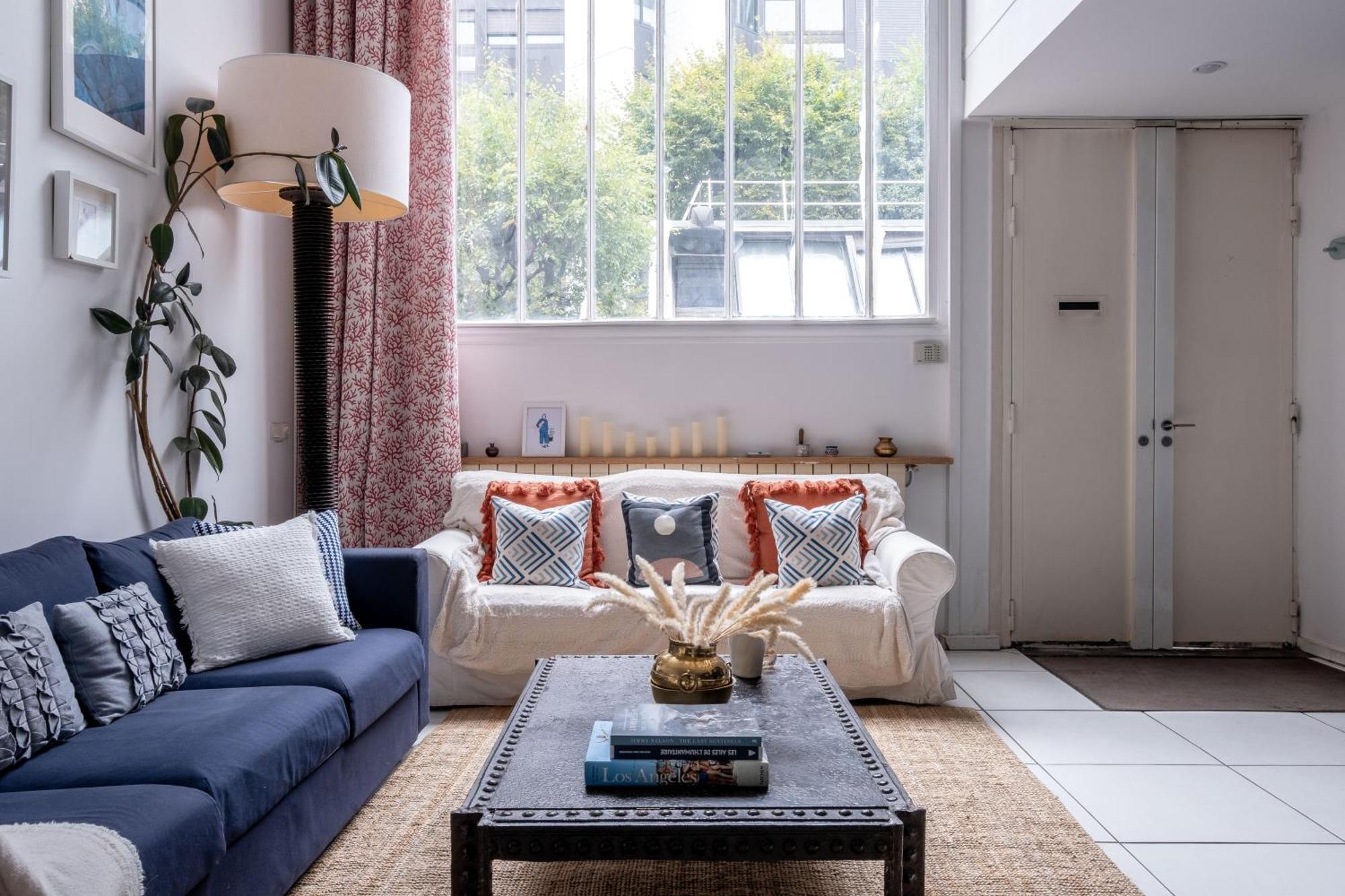 Loft D Exception Au Pied Des Champs-elysees * Paris