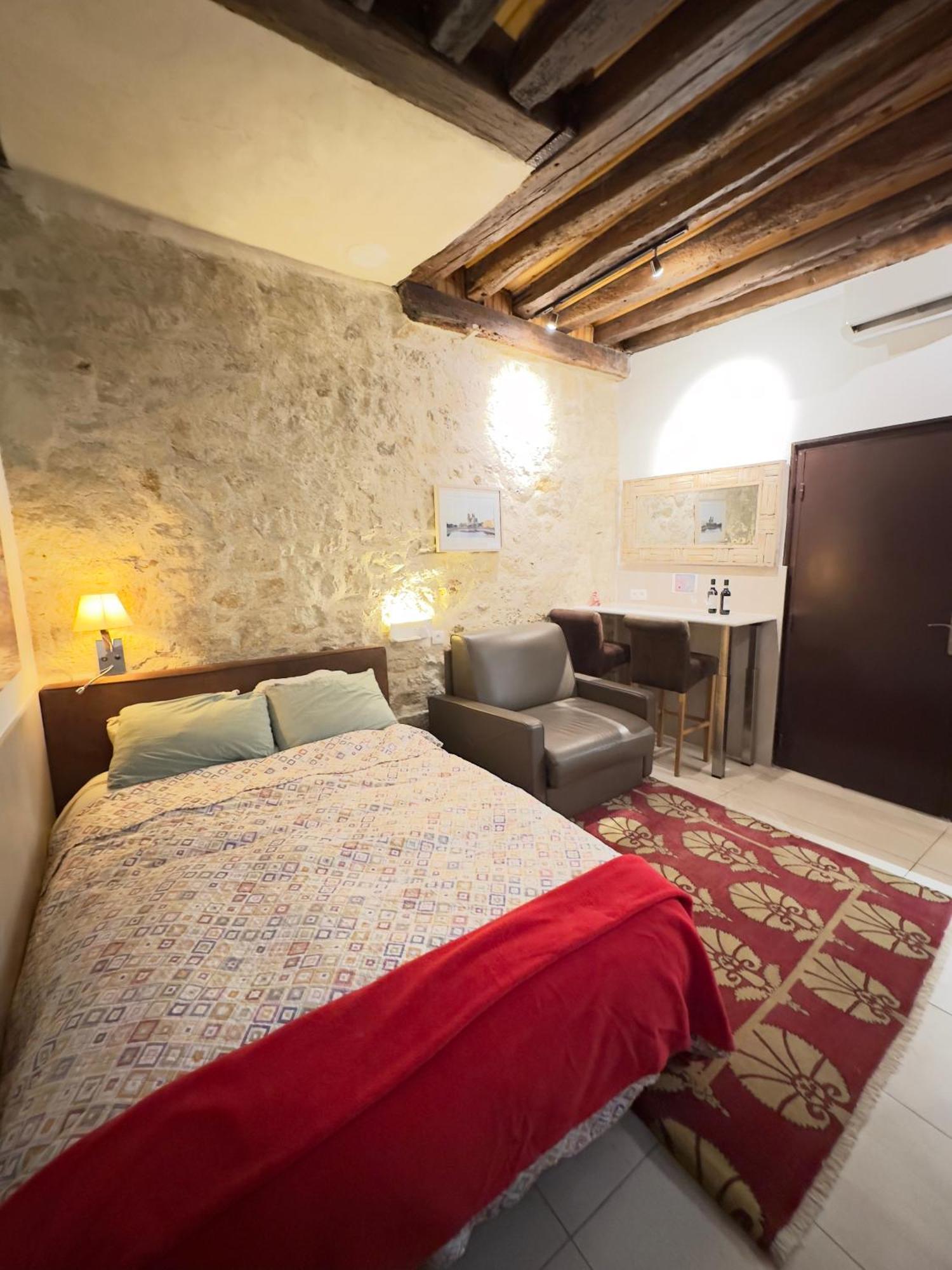 Apartment Charles V Flat Ground Floor *