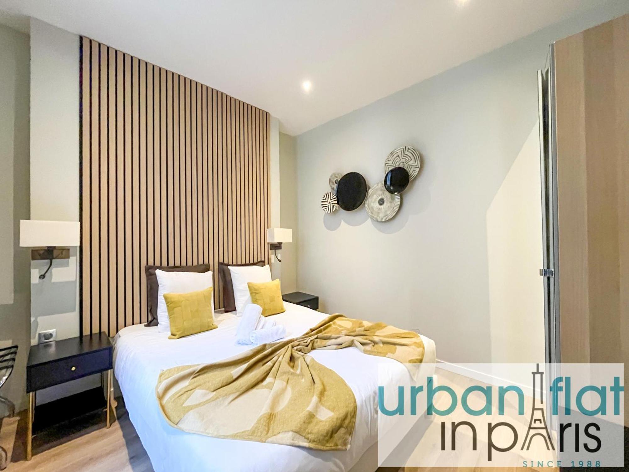 Apartment 63-luxury Flat Champs-elysees Paris