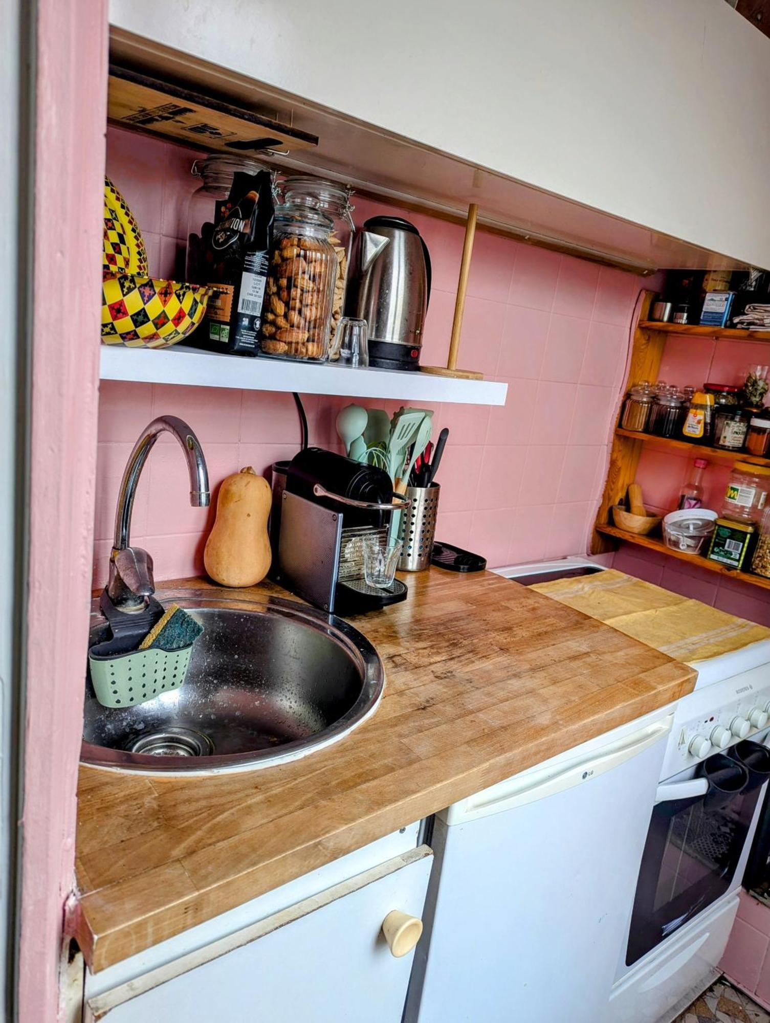 Lovely Flat In Paris
