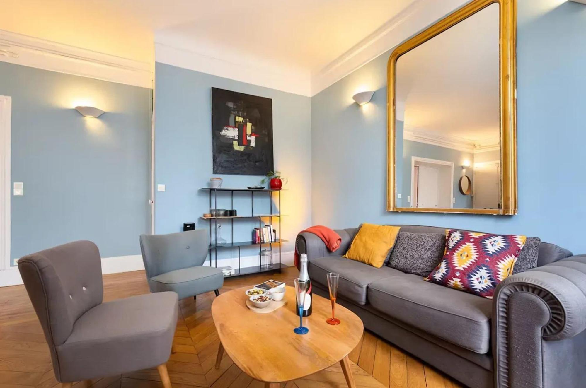 Moderne A Pres Des Champs-elysees Apartment Paris
