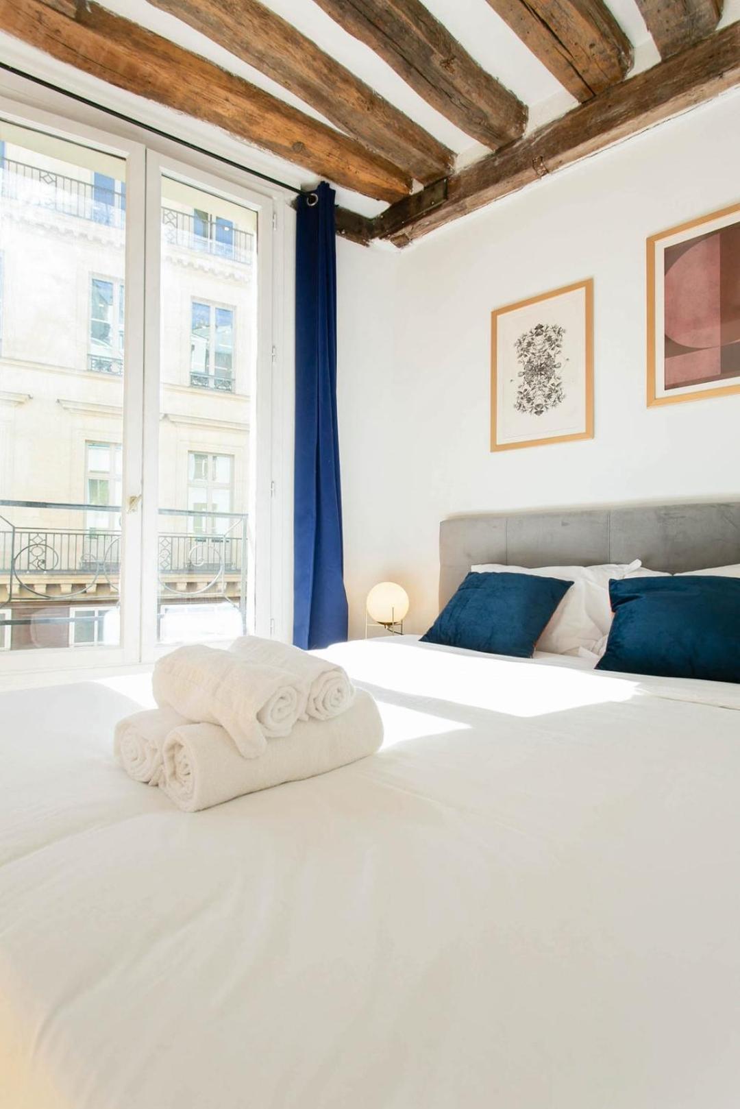 Bnbnook - Elegant 1br Near Louvre And Palais Royal Apartment
