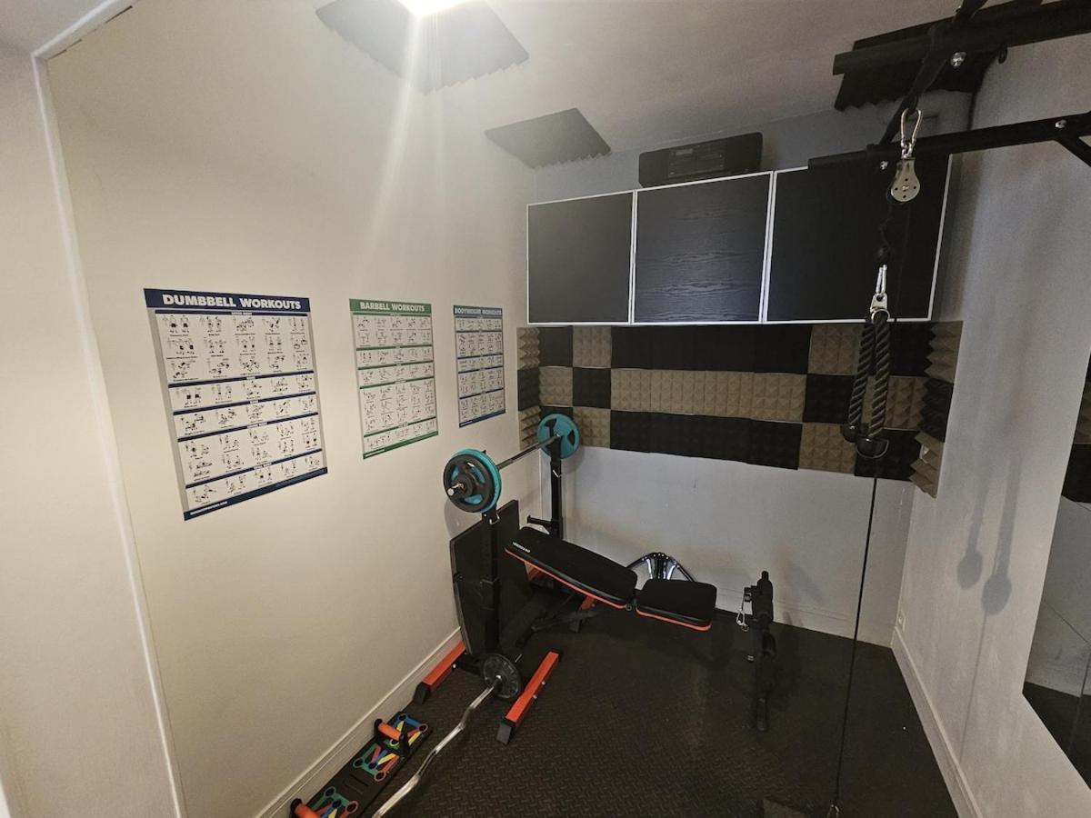 Montmartre Beautiful 67 M2 With Gym & Balcony