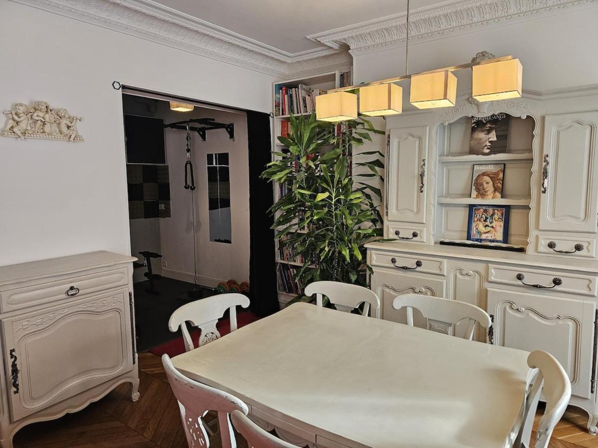 Montmartre Beautiful 67 M2 With Gym & Balcony Paris