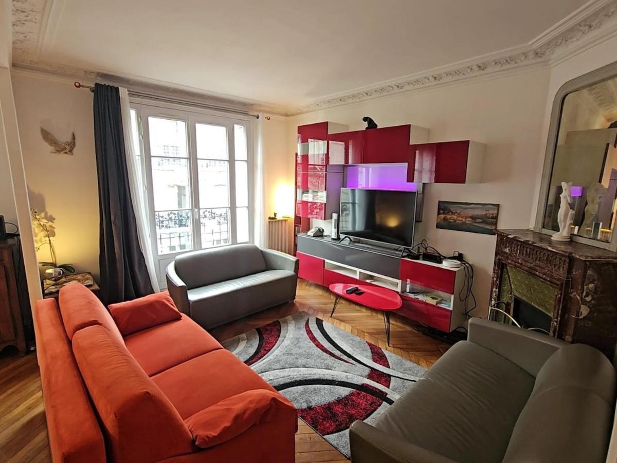 Montmartre Beautiful 67 M2 With Gym & Balcony Apartment *