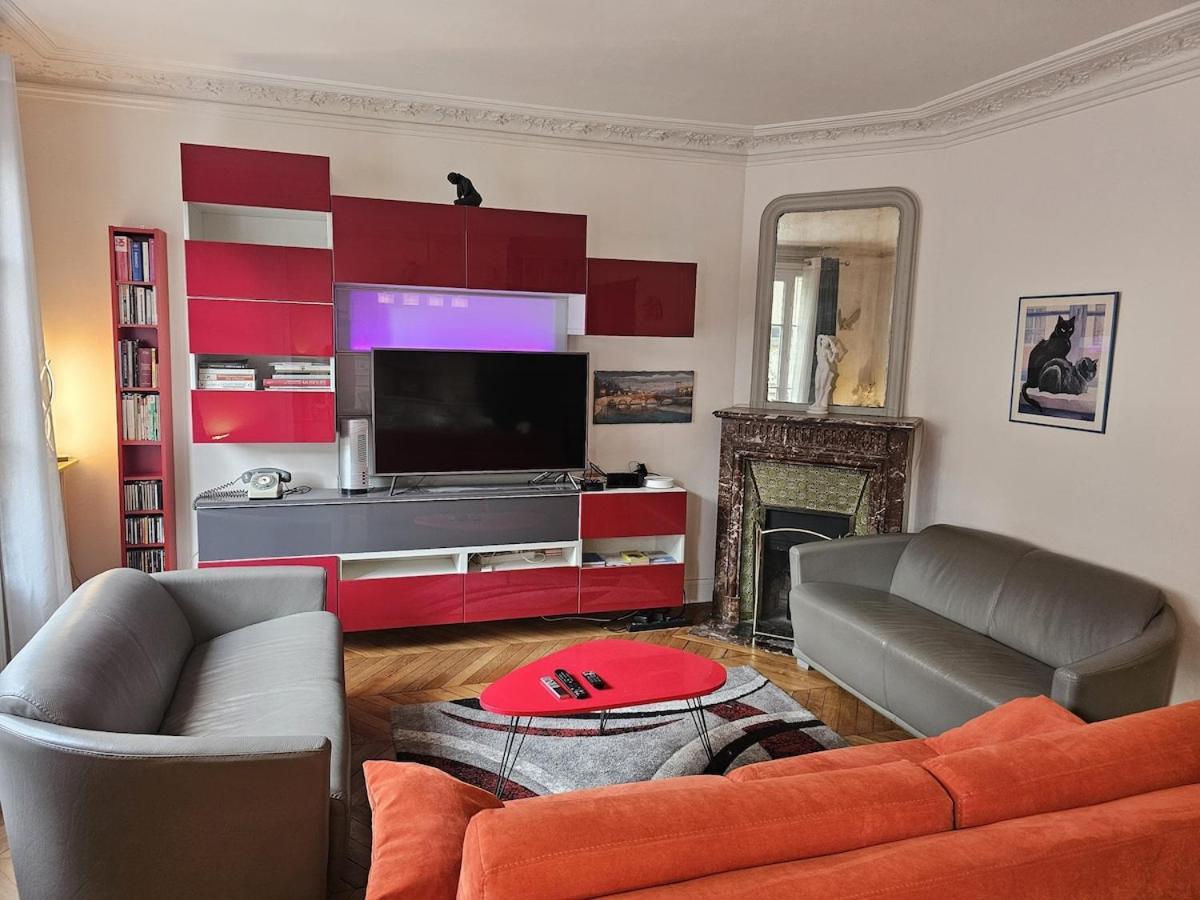 Montmartre Beautiful 67 M2 With Gym & Balcony Paris