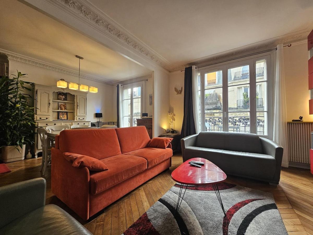 Apartment Montmartre Beautiful 67 M2 With Gym & Balcony *