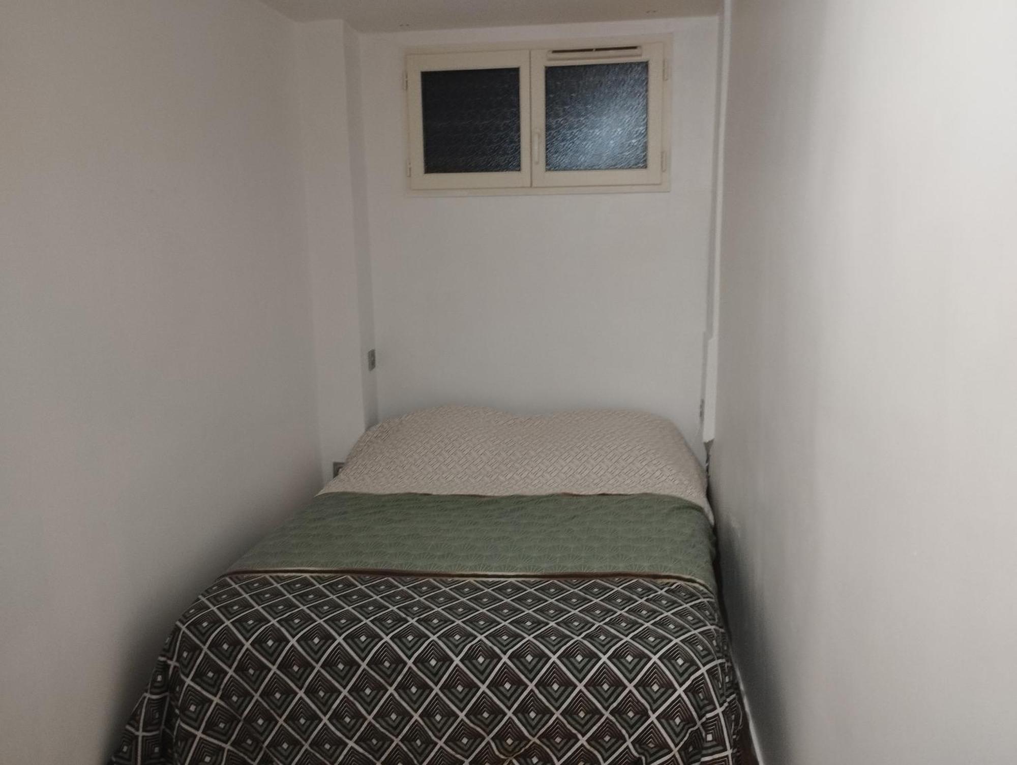 Homestay A Centre *