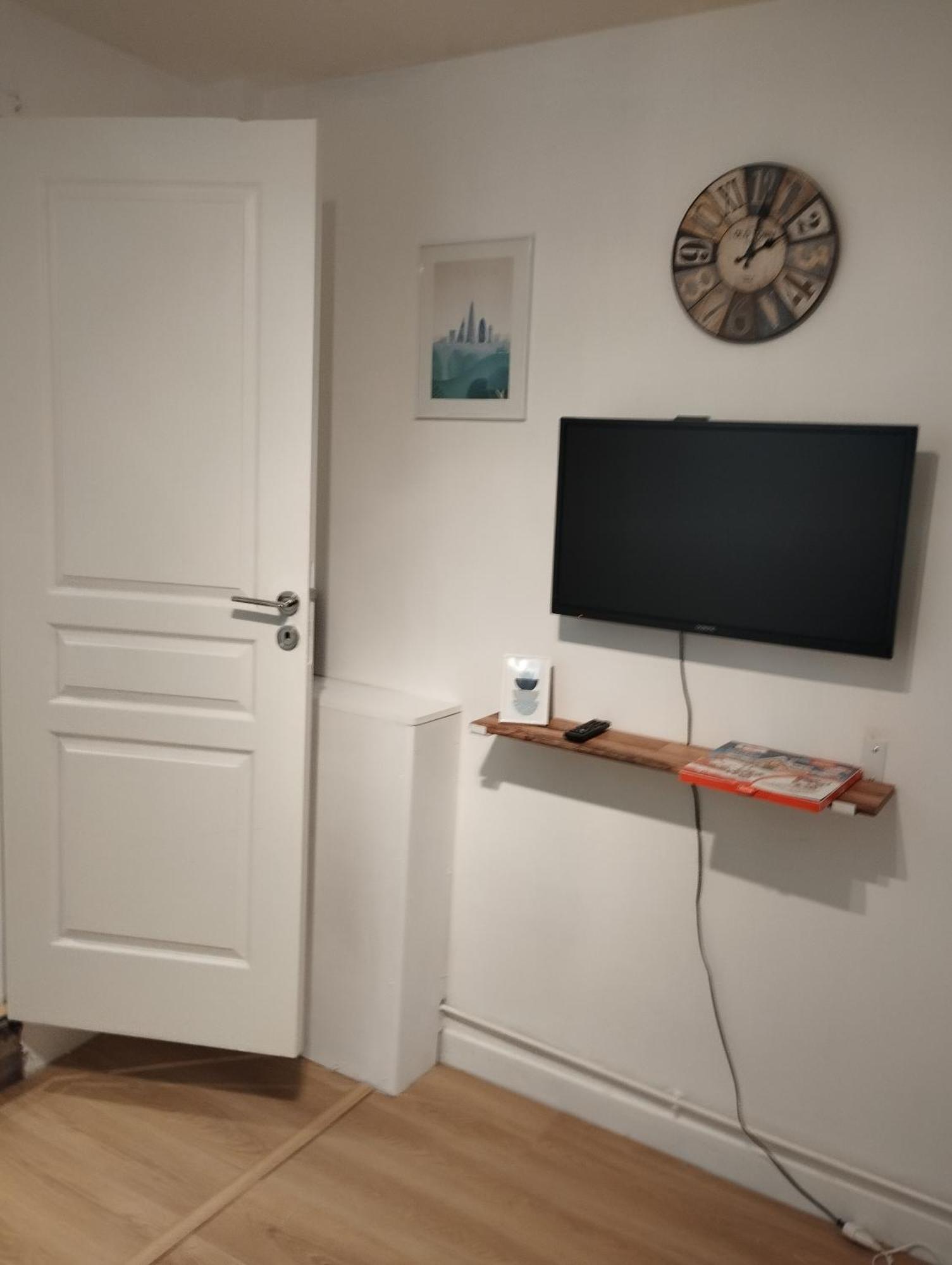 A Centre Homestay Paris