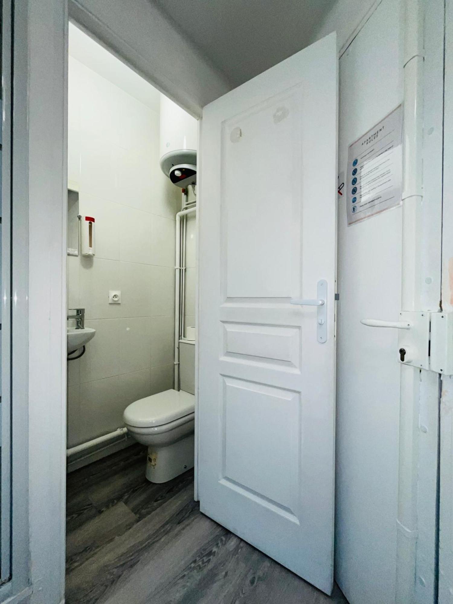 Cute - Canal Saint Martin Apartment *