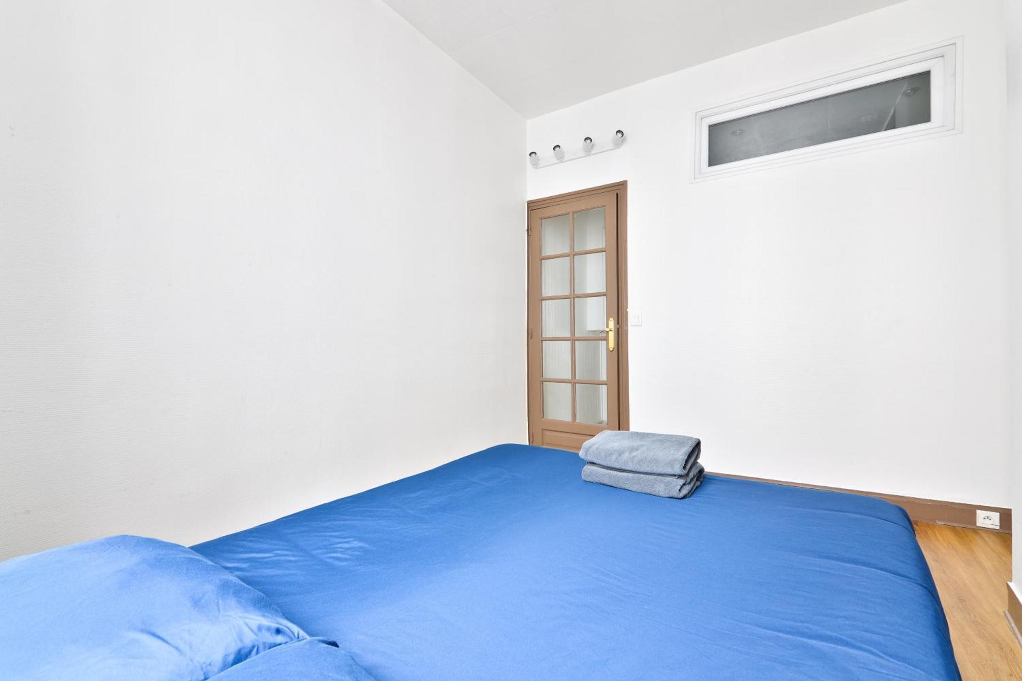 Quartier Champs-elysees Free Netflix Apartment