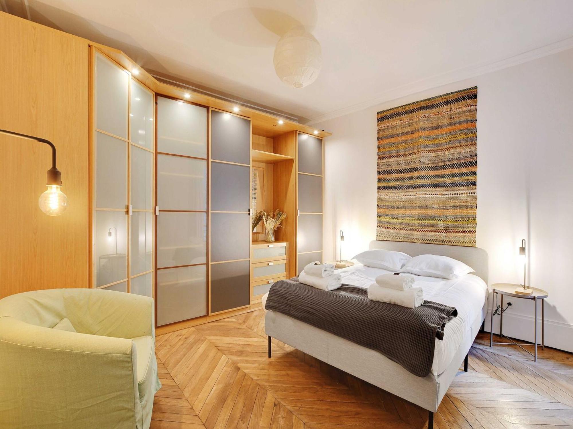 Superb 1bdr 2p 15th Convention Apartment Paris
