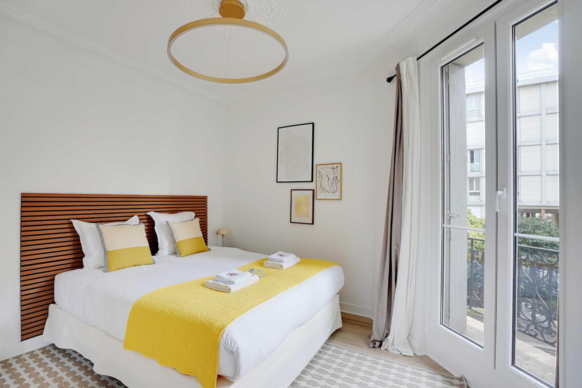 Apartment Modern - 2bdr 6p - 14e