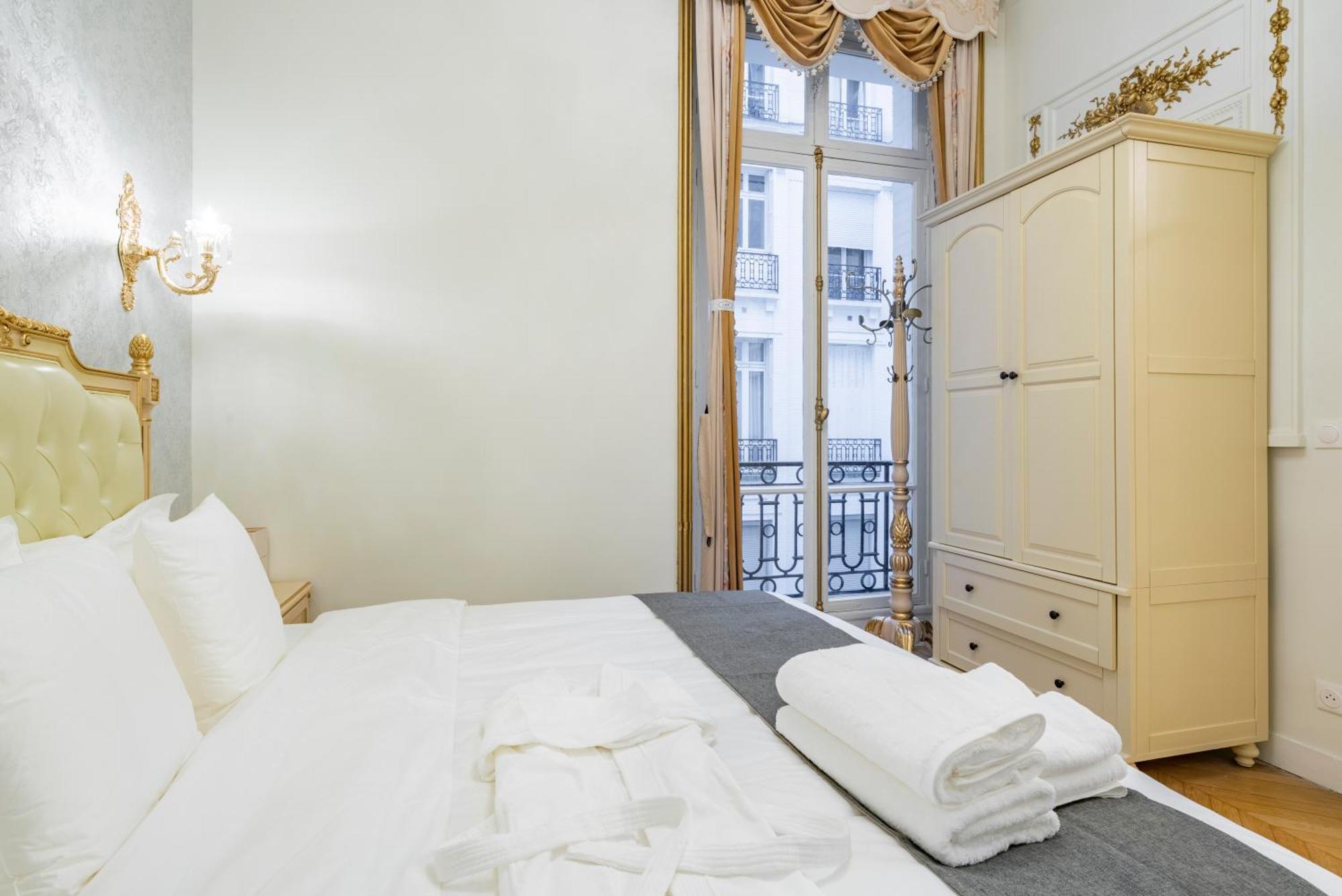 Paix Apartment *