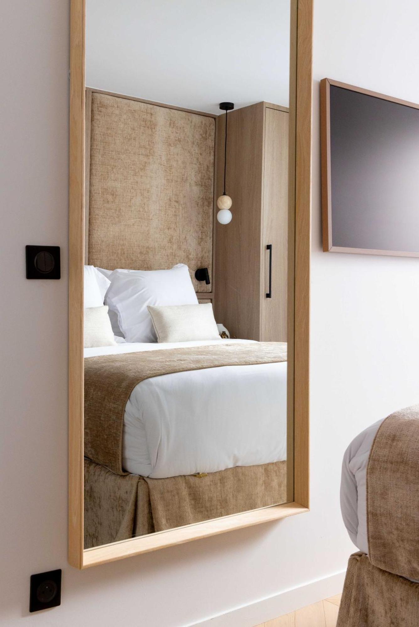 Elegant Apartment- 2br-6p- Le Marais Paris