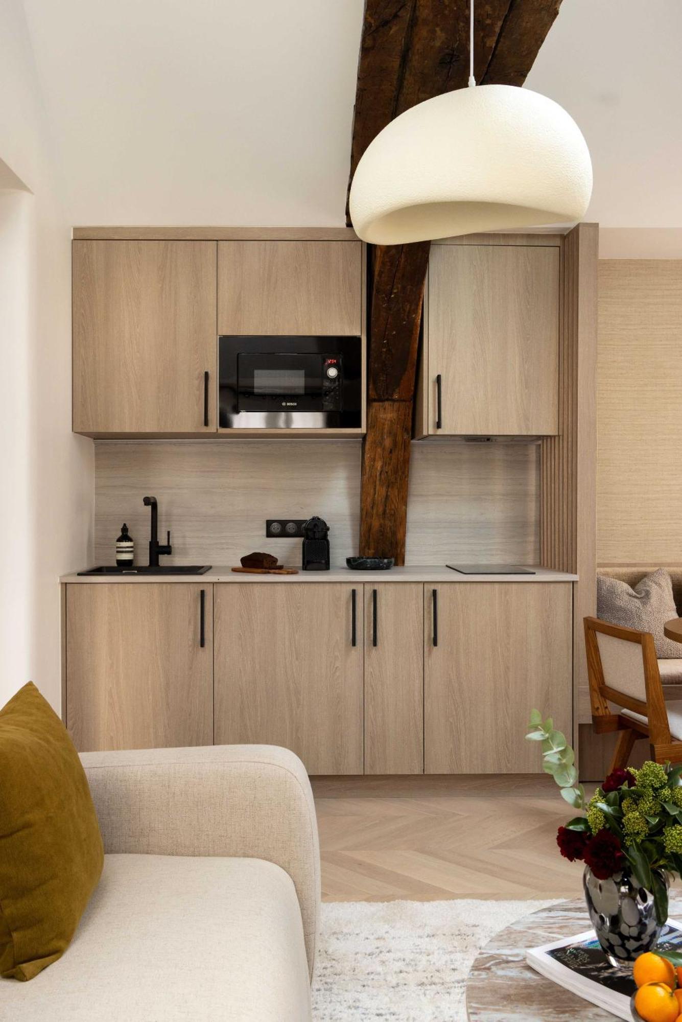 Elegant Apartment- 2br-6p- Le Marais * Paris
