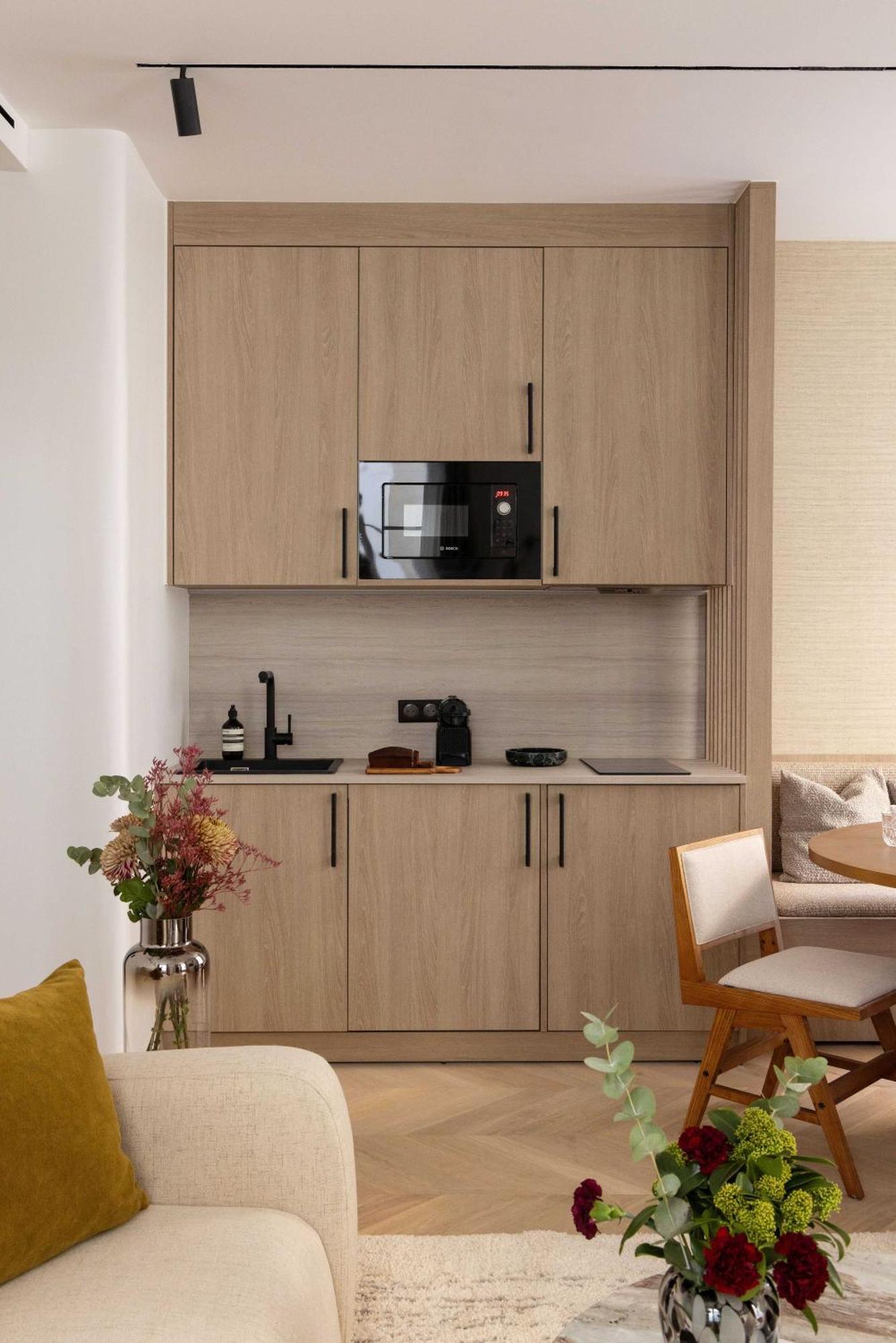 Elegant Apartment- 2br-6p- Le Marais Apartment