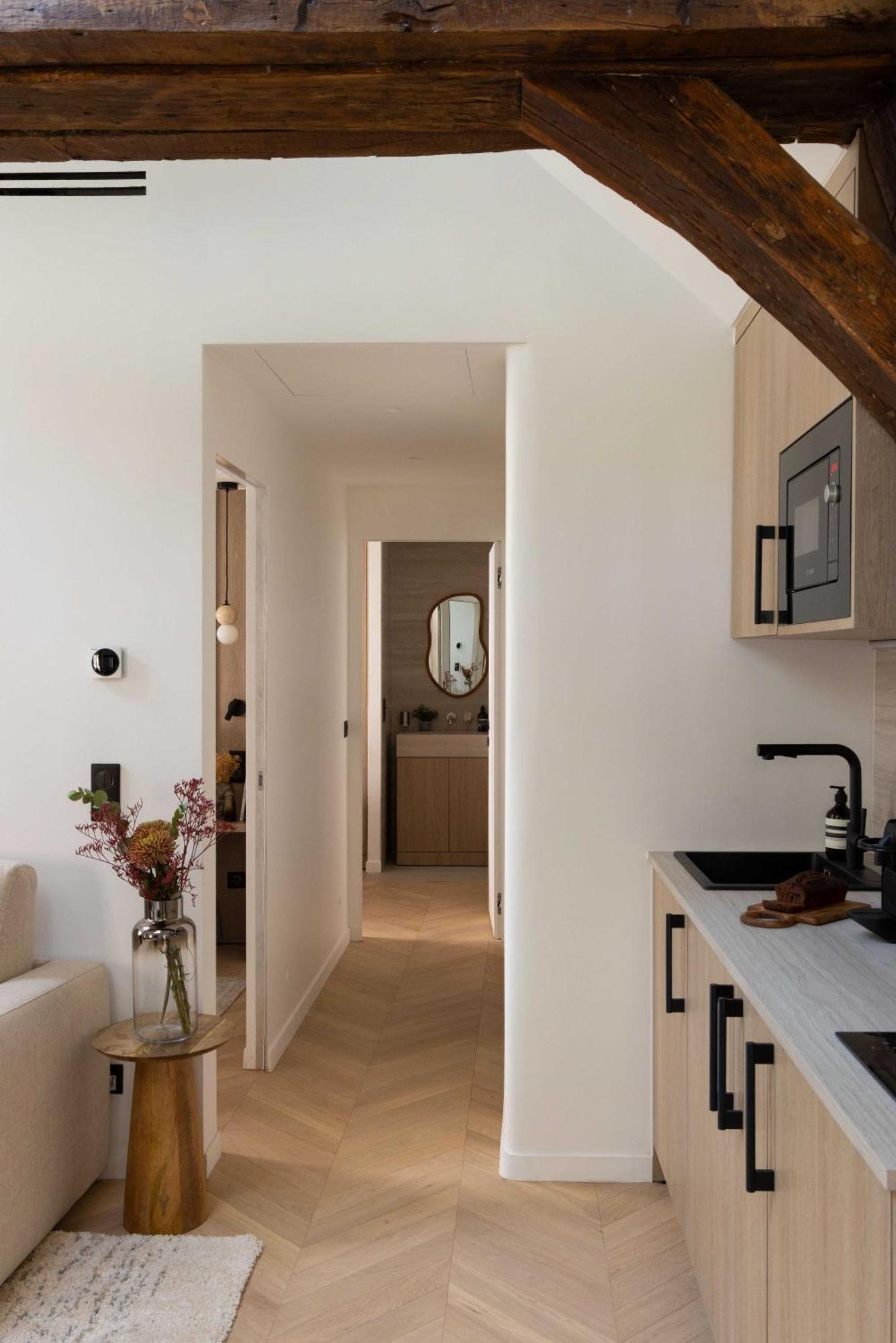 Elegant Apartment- 2br-6p- Le Marais Apartment