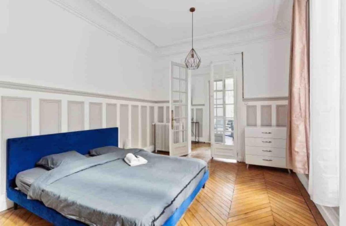 Haussmannien Saint Michel Notre Dame Appartement Paris