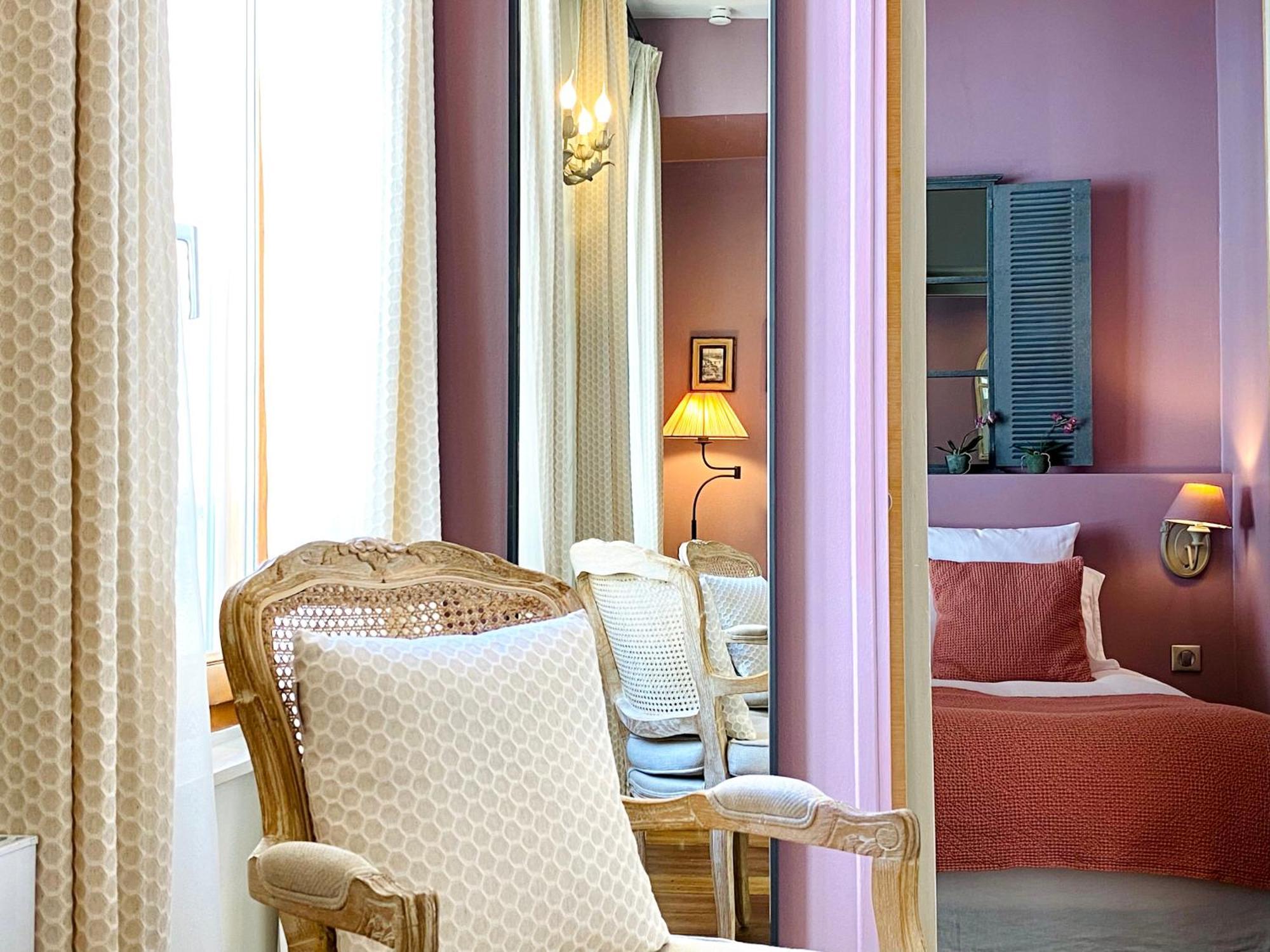 Couette-café Camparis - - D'hotes Paris