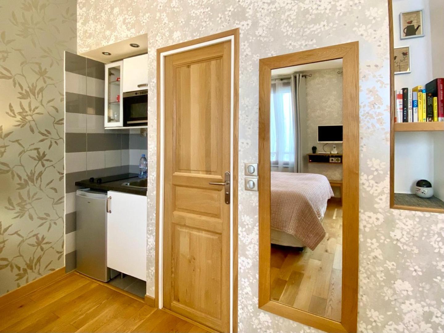 Camparis - - D'hotes Couette-café