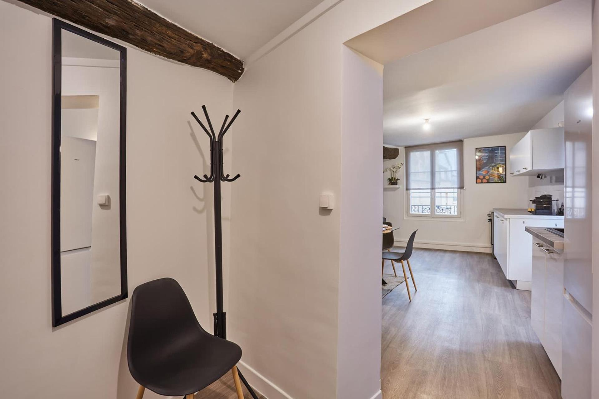 Superb In The Center Of By Stusioprestige Apartment