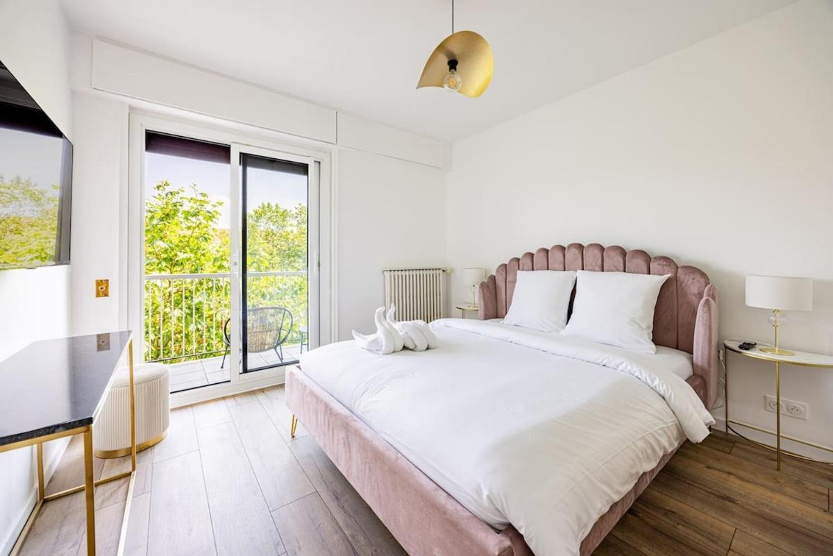 3 Bedroom #3sdb#champ De Mars# Eiffel Tower * Paris