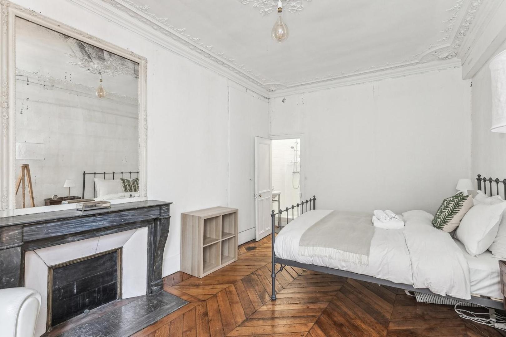 Apartment Bnbnook - Luxury 4br 2ba - De & Louvre *