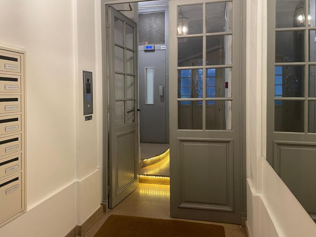Apartment Odeon 1 Bedroom, Ac, Lift, Terrace, Garage