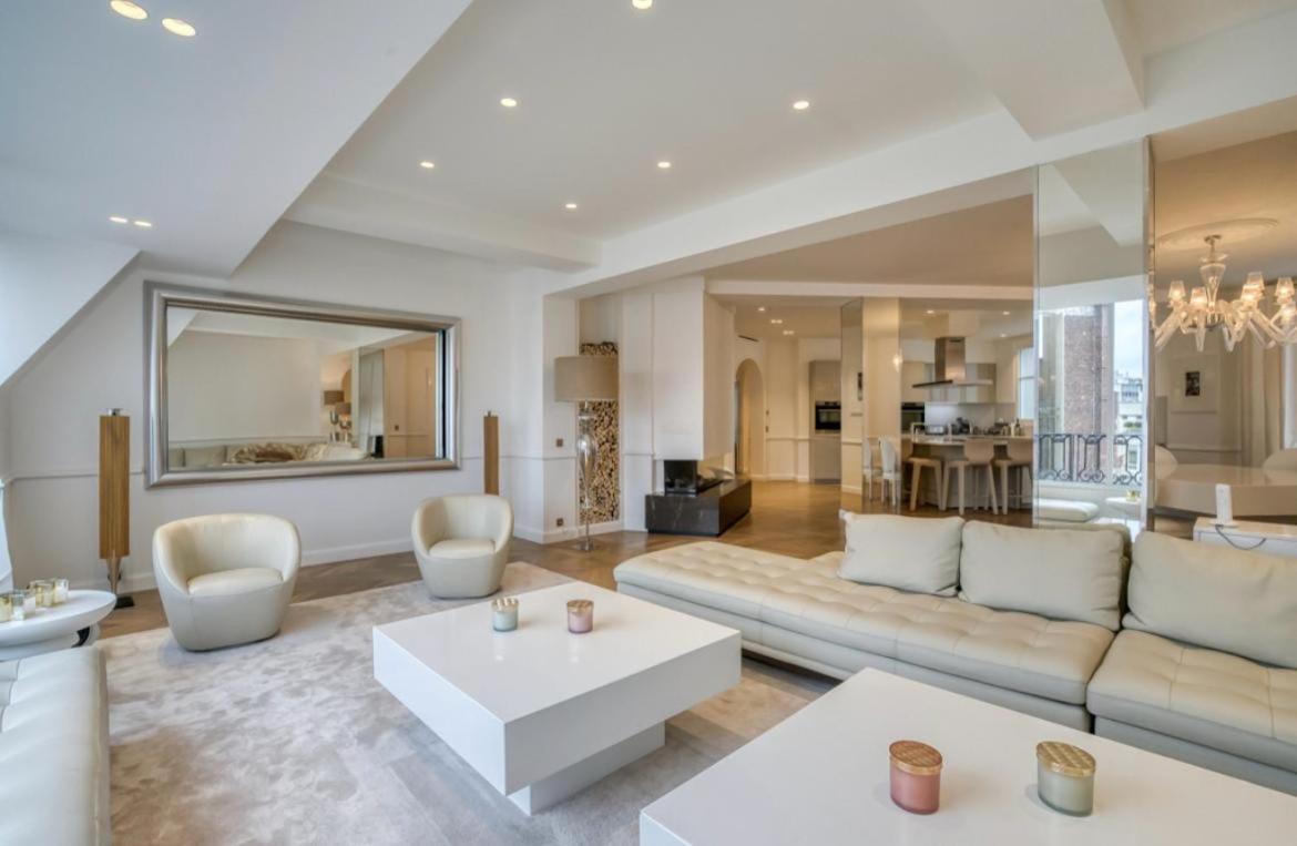 Palais Prive Luxe Vue Tour Eiffel Confort Exclusif Appartement